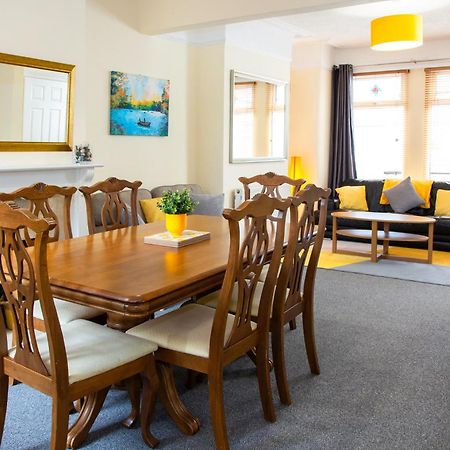 Newly Launched 3 Bedroom House With Free Parking Litherland Екстер'єр фото
